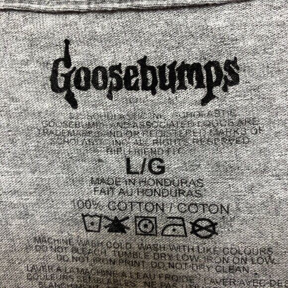Goosebumps RL Stine Horror Series Cover Art Collage Tee L - Picture 4 of 4